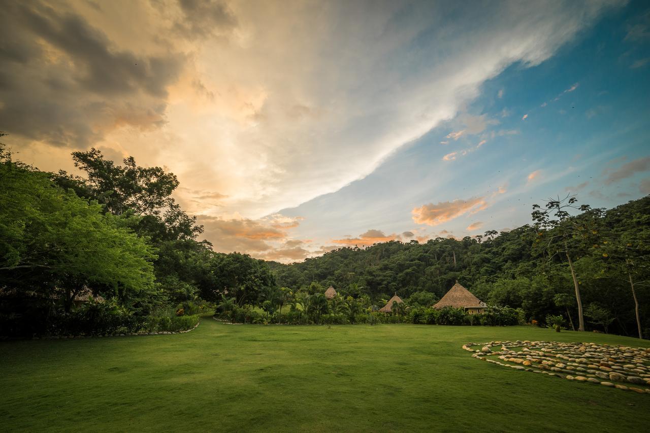 One Santuario Hotel Y Reserva Natural Паломино Экстерьер фото